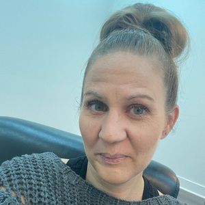 Meet your Posher, Lori